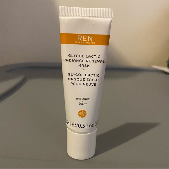 REN
CLEAN SKINCARE
GLYCOL LACTIC
RADIANCE RENEWAL
MASk - Picture 1 of 2